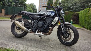 Brixton crossfire 500 X trail A2 scrambler