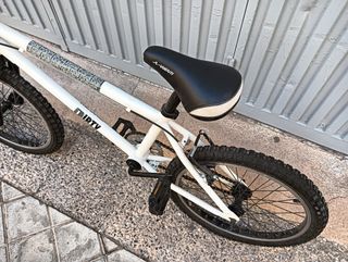 Bicicleta niño/a mediana