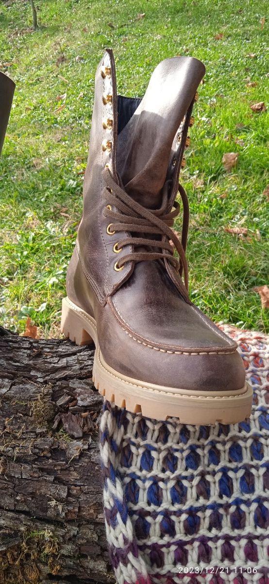 Stivaletti in pelle made in Italy nuovi