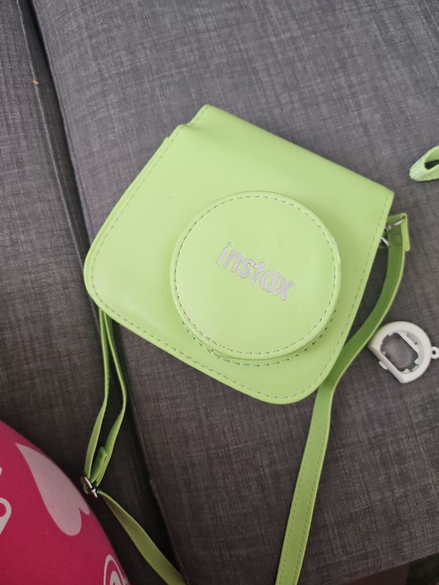 Polaroid instax mini 9