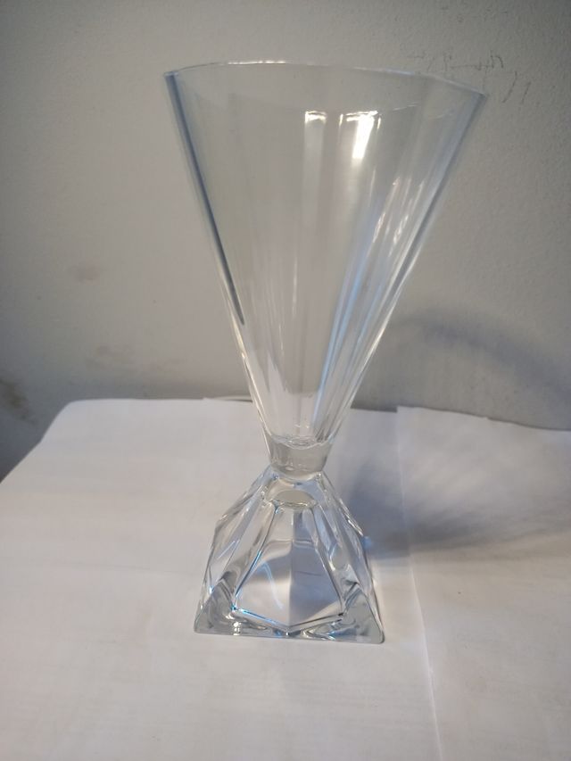 12 соpas de cristal D.argues muy bonitas.