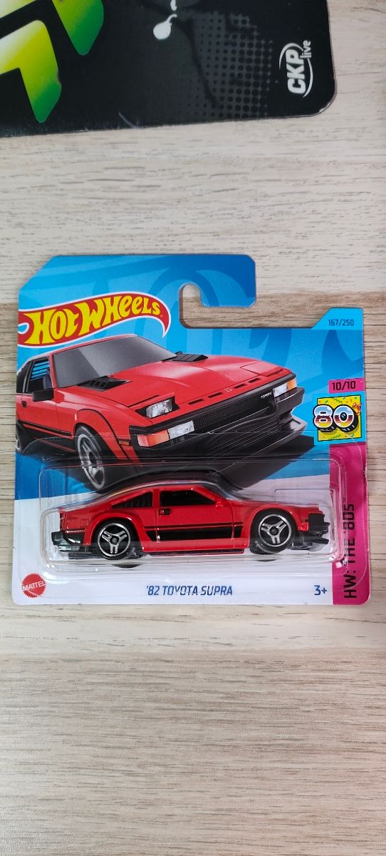 Hot Wheels 82 Toyota Supra
