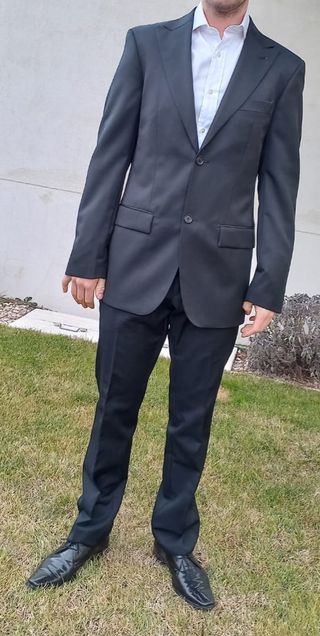 Traje hombre negro