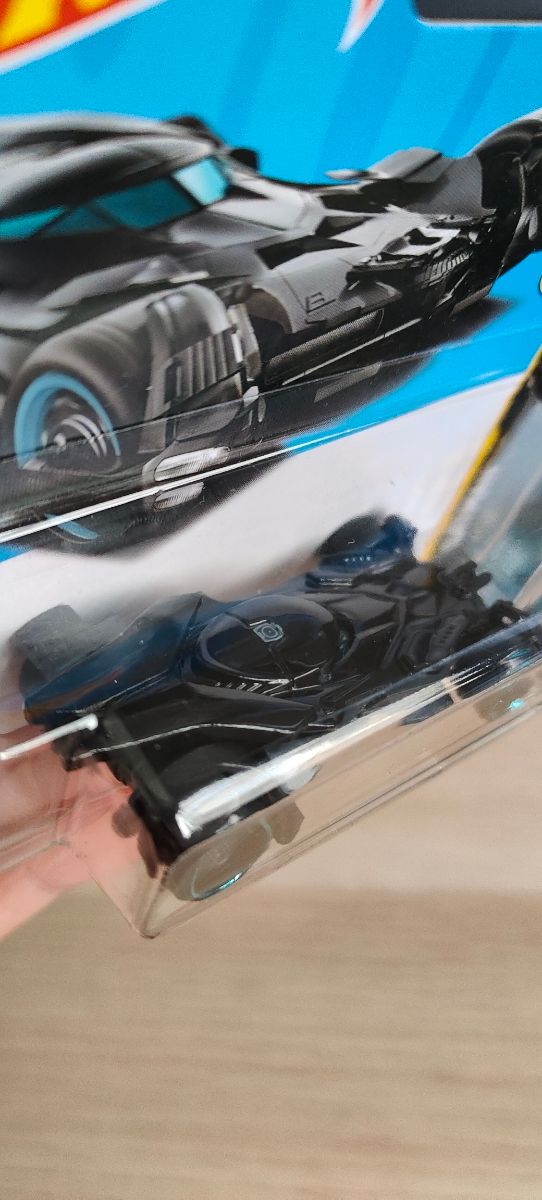 Hot Wheels Batmobile
