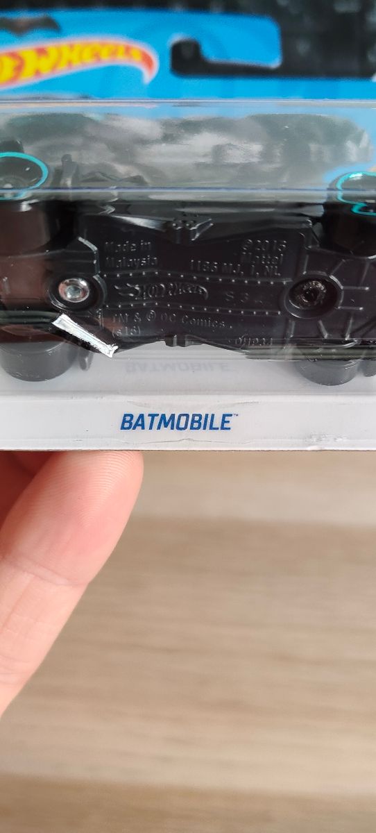 Hot Wheels Batmobile