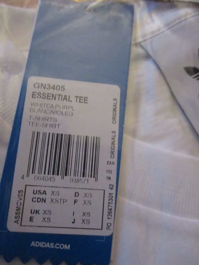 Camisetas Adidas Originals Essential Tee XS