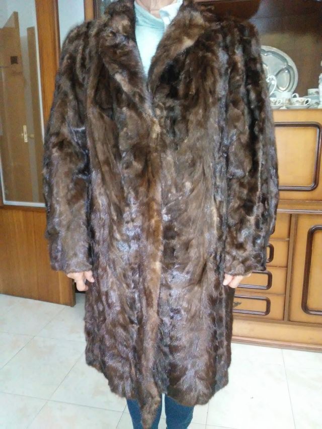 Abrigo largo vintage piel en marrón