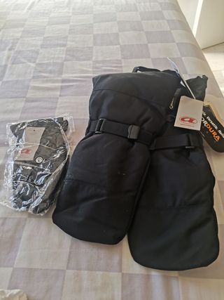 Manoplas goretex y guantes