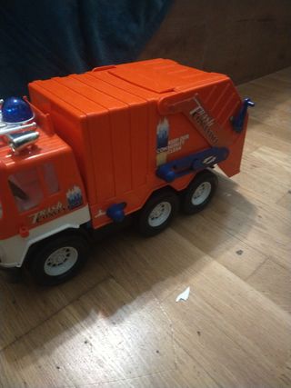 Camión de juguete