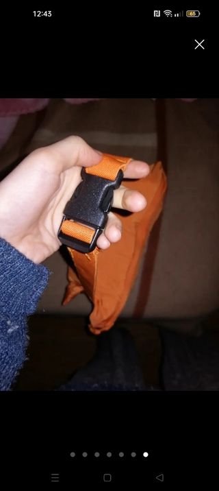 Chubasquero naranja