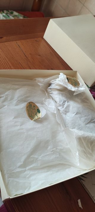 Bellissima dama in vetro con pedine