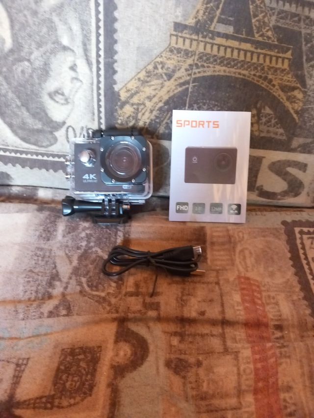 Camara deportiva 4K acuática