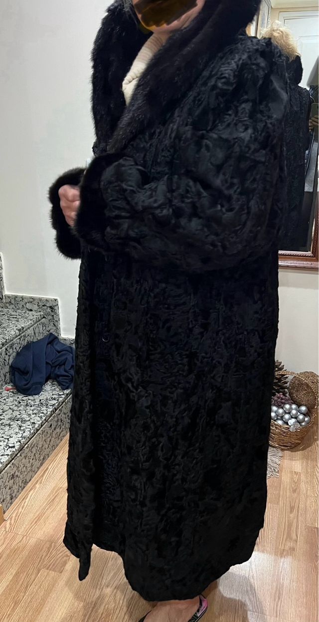 abrigo de piel astracan