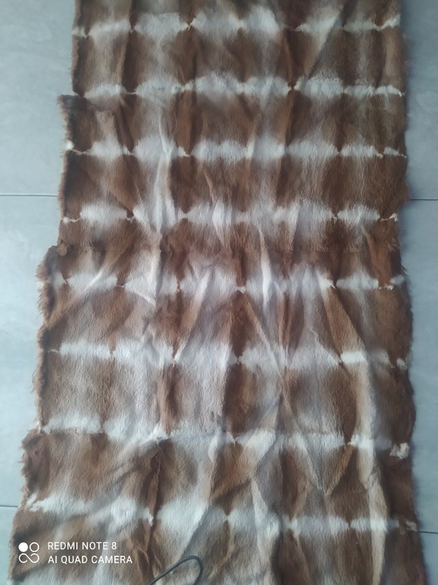 Tappeto cammello/bianco rasato stampato