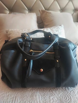 Elegante bolso negro 