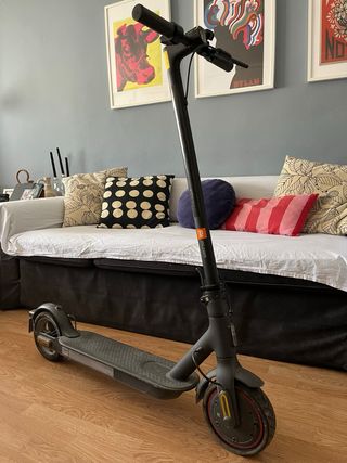 PATIN ELÉCTRICO + RUEDA REPUESTO