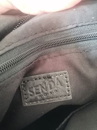 Mochila pequeña negra