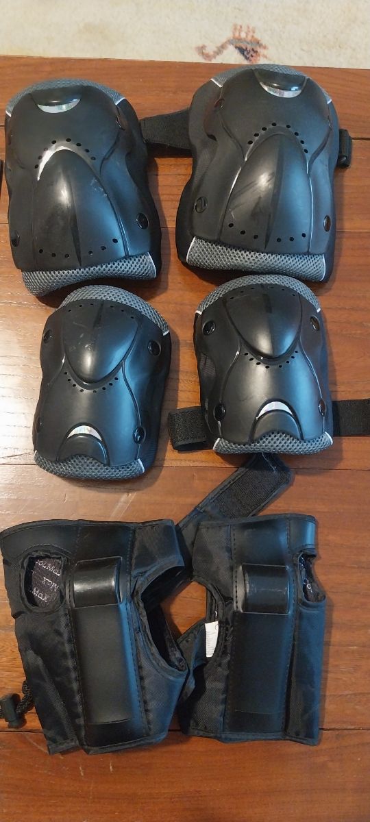 Rodilleras y muñequeras patinaje,negro reflectante