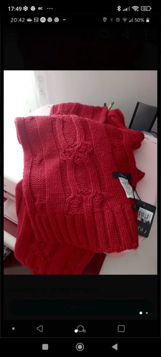 Bufanda punto roja granate