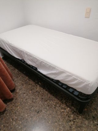 CAMA ARTICULADA  CON COLCHON NUEVO SIN USAR..
