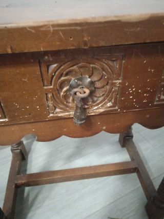 Mesita Auxiliar Madera Rústica con Cajón