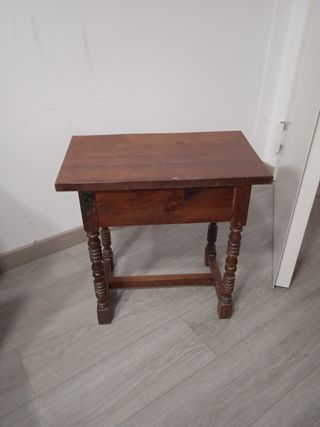 Mesita Auxiliar Madera Rústica con Cajón