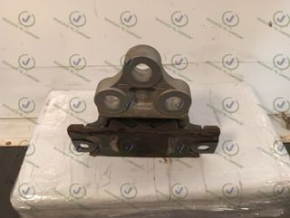 468646740 SOPORTE MOTOR OPEL CORSA E (X15)