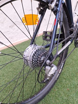 Bici electrificada gravel-carretera