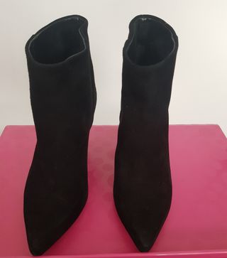 Botín italiano tacón piel negra N39 Mivide