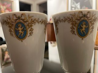 Pareja de copas de porcelana de Limoges