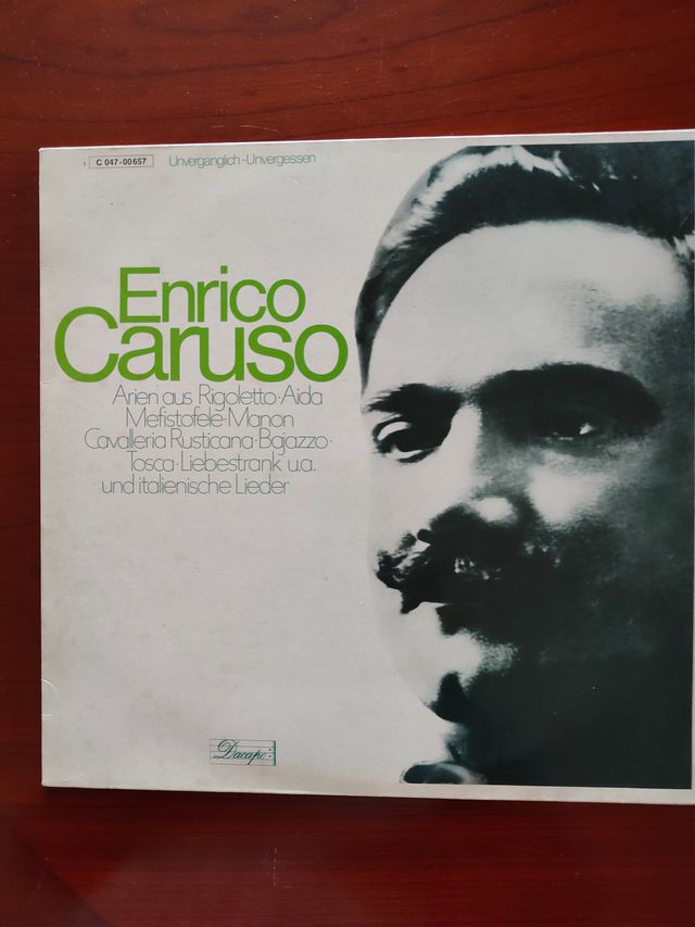 LP di ENRICO CARUSO, 19 OPERE