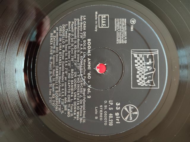LP  "BOOMS ANNI '60"  ,  20 BRANI