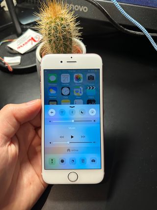 iPhone 6s iOS 9 Rose Gold