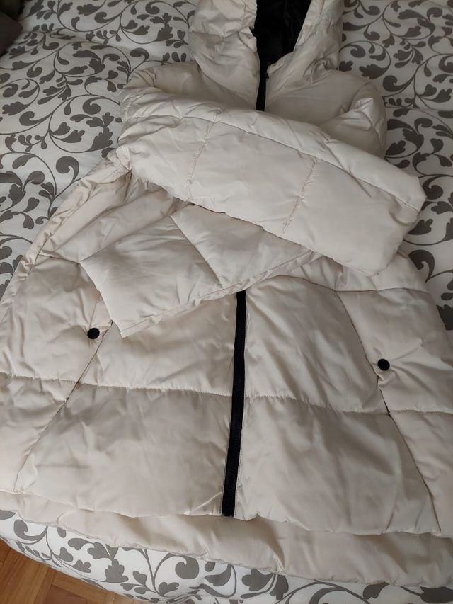 Anorak capucha Cortefiel