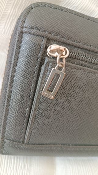 Cartera Guess 