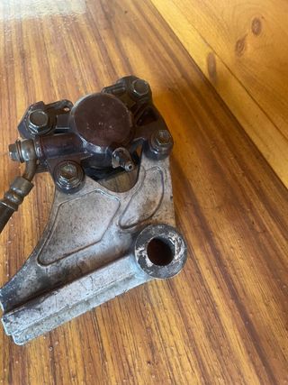 Freno trasero completo susuki 750 gsx r