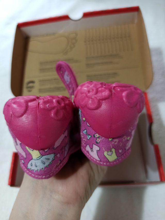 Sneakers Superfit da bambina in tela e velcro taglia 26