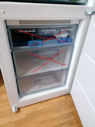 cajón frigorífico AEG Santo y accesorios