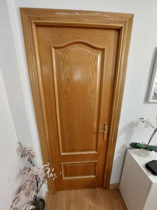 Puerta roble muy buen estado