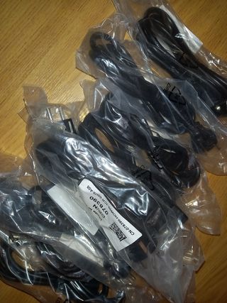 8 Cables alimentación