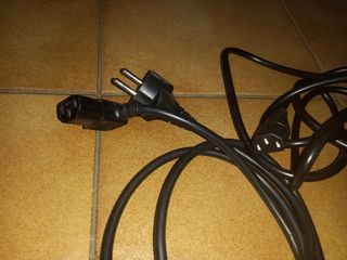 8 Cables alimentación