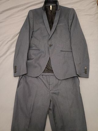 Traje completo más funda