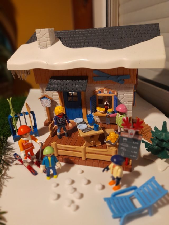 Cabaña de la nieve playmobil de segunda mano por 55 EUR en