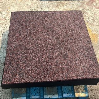 Fabricación suelos caucho nacional
