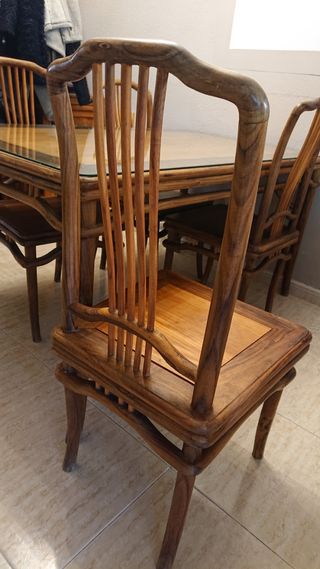 Mesa comedor + 4 sillas ébano y teka