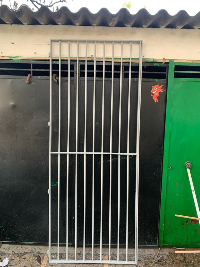 fabricante rejas hierro o acero