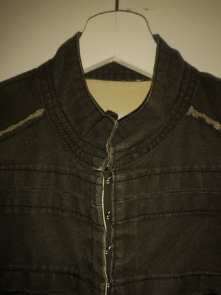 Cazadora gris cuello mao