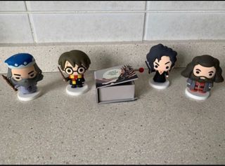 4 figuras Harry Potter y caja musical