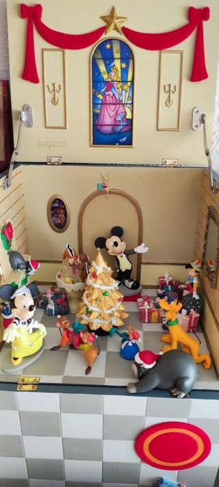 CAJA NAVIDAD DISNEY Y AMIGOS