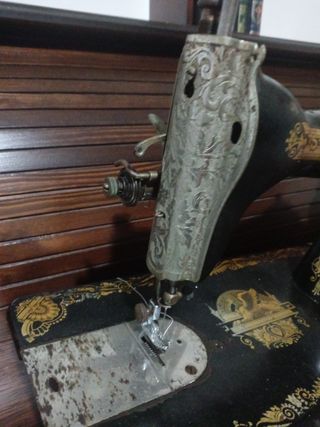 Maquina coser Singer